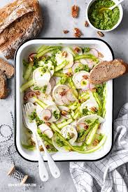 Mairubchen Salat Mit Ziegenkase Spargel Pekannussen Nicest Things Salat Mit Ziegenkase Mairubchen Mairubchen Rezept