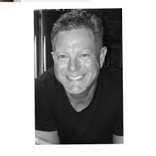 Greg Howard (@PapaG2135)