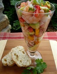 Hors D œuvre Aux Fruits De Mer Ceviche De Crevettes A La Mangue Ananas Et Avocat Ananas A Shrimp Ceviche Food Ceviche