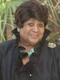 Sharon Elsasser's Instagram, Twitter & Facebook