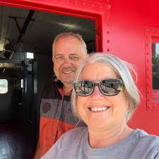 Can I refill any Dollywood cup with a wristband?