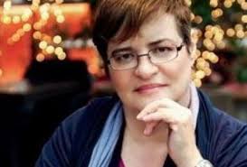 O χαβιέρ τηλεφωνεί στον βίκτορ για να τον ενημερώσει πως η ρέινα είναι καλά και βρίσκεται στο διαμέρισμα του. Ta Karfia Ths Gkolema Gia Toys Metoxoys Toy Mega Ti Eipe Gia Liagka Kai Arnaoytogloy Video Greek Web Tv Live