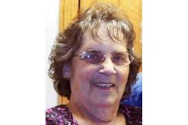 Bonnie Baumgartner's Instagram, Twitter & Facebook