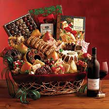 Ultimate Christmas Gift Basket Gift Baskets Delivery Harry David Ultimate Christmas Gift Corporate Christmas Gifts Christmas Gift Basket