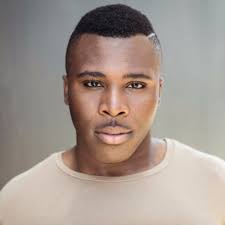 Lynsey Moore (@flamingoMoore)