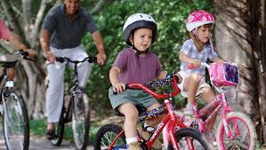 Radfahren Mit Kindern Wenn Die Stvo Mit Dem Schutz Instinkt Kollidiert Der Spiegel