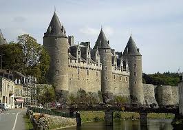 Chateau De Josselin Morbihan Xiveme Siecle Chateau Bretagne Chateau France Chateau
