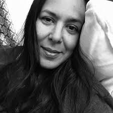 Elisa Sanchez (@grenapelua) • Instagram photos and videos