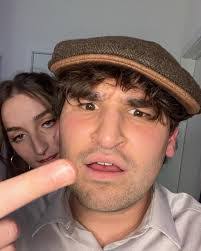 Frankie Wolf's Instagram, Twitter & Facebook