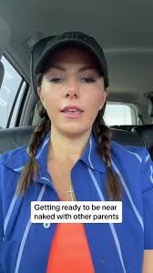 No hate to thigh tattoos. #fyp #momsoftiktok