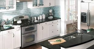 Store Backsplash For White Cabinets White Kitchen Design Kitchen Design