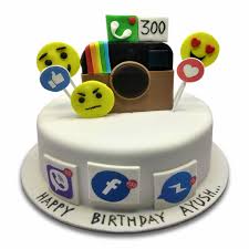 Social Media Cake