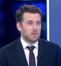 Late Night with Seth Meyers" Lisa Kudrow/Alex Holder/Hoodo Hersi/Andrew  Marshall (TV Episode 2022)