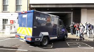 Wayne couzens is on facebook. Sarah Everard S Body Found In Builder S Bag As Pc Appears In Court Metro News