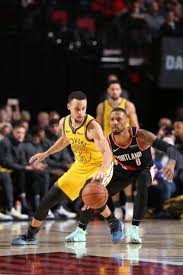 Steph curry and lebron james both had groin strains last year. Stephen Curry Of The Golden State Warriors Handles The Ball Against Stephen Curry Stephen Curry Basketball Golden State Warriors