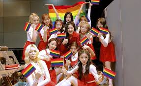 Pin On Kpop Groups