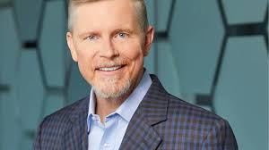 As 2023 winds down, Retail Dive has tracked 50 CEO exits