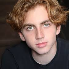 Dylan Bayer's Instagram, Twitter & Facebook