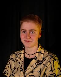 𝐌𝐞𝐞𝐭 𝐭𝐡𝐞 𝐏𝐈𝐂𝐓𝐔𝐑𝐄 𝐄𝐃𝐈𝐓𝐎𝐑 𝐚𝐧𝐝 𝐡𝐢𝐬 𝐏𝐎𝐒𝐓  𝐏𝐈𝐂𝐓𝐔𝐑𝐄 𝐓𝐞𝐚𝐦 Oleksii Kucherchuk, also known as Alex, is a young  filmmaker from Kyiv, Ukraine. Drawing from his personal background, the  film 'LUTY' holds deep