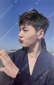 Pocamarket, ZEROBASEONE SEOK MATTHEW SWEAT BROADCAST K-pop Photocard