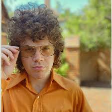 Power Pop Wonder Boy WESLEY FULLER Releases New Single "The Velvet Affair" 