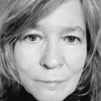 20+ profilů „Powell“