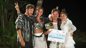 Jürgen rastet aus, kate zieht sich aus und es gibt einen streit um die gagen!das spiel für die ganze familie: Zuschauer Regen Sich Uber Das Finale Von Kampf Der Realitystars Auf Tv