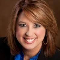 Tracy Baxter's Instagram, Twitter & Facebook