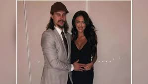 Take a look at eugene melnyk and share your take on the latest eugene melnyk news. Erik Karlsson S Wife Alleges Partner Of Sens Forward Conducted Campaign Of Harassment Globalnews Ca