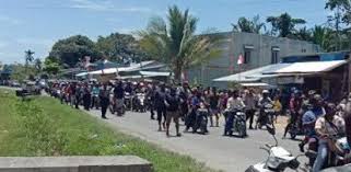 Selain jalan tol, ribuan kilometer jalan trans papua sebagai salah satu jalan nasional penting kini juga sudah tersambung. 2019 Papua Protests Wikipedia
