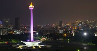 Daerah khusus ibukota jakarta), is the capital of indonesia. Ascendiendo El Monumento Nacional Monas De Yakarta En Indonesia Exoviajes