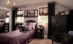 Gothic bedroom design covers all the normal aspects you … 15 Gorgeous Gothic Bedroom Ideas Home Design Lover