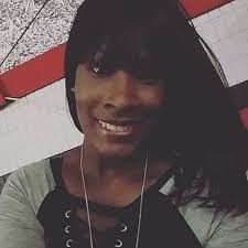 Under Her Skin: Amazon.co.uk: Cole, Aria: 9781547177585: Books