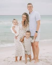 Kim Knaphus Bench (@kimbench) • Instagram photos and videos