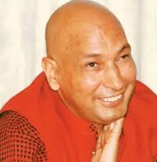 One of my known has recorded this video... This has happened in East Delhi  today... Honey is coming out from Guruji's swaroop.. Jai Guruji 🌹जय गुरु  जी🌹