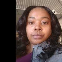 Shannon Siler's Instagram, Twitter & Facebook