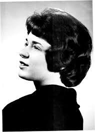 Janet Christy's Instagram, Twitter & Facebook