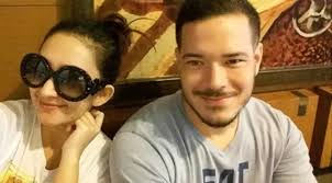 Cerita di Balik Putus Cinta Randy Pangalila dan Michella Putri
