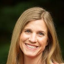 Rebecca Quinlan's Instagram, Twitter & Facebook