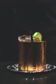 Moscow Mule Cocktail The Original Recipe The Ingredients And The History Of A Great Drink Wine Dha In 2020 Moscow Mule Cocktail Cocktails Cocktails Made With Vodka