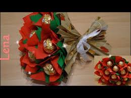 Anleitungen, tipps und inspirationen für ein zauberhaftes weihnachtsfest in ihrem zuhause! Ferrero Rocher Strauss Basteln Ferrero Rocher Bouquet Diy Buket Iz Konfet Ferrero Roshe Youtube