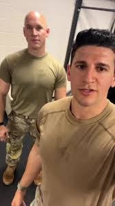 Chris Kellum's Instagram, Twitter & Facebook