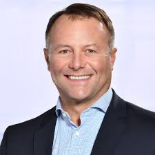 It's a pleasure and an honor to continue my work at SÜSS MicroTec! Thanks  to the supervisory board for the trust in me and I'm looking forward to  work with my new