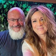 Melanie Schmucker's Instagram, Twitter & Facebook