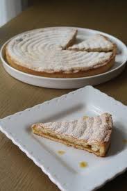 Fenetra Un Gateau Toulousain Compose D Une Pate Sablee De Confiture D Abricots Et De Citron Confit Et Recouvert D U Recette Dessert Patisserie Macaron Amande