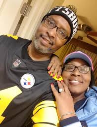 Husband dies in head-on collision