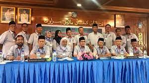 See more of persatuan kebangsaan melayu sarawak cawangan samariang on facebook. Terkejut Dr Abas Kekal Yang Dipertua Persatuan Kebangsaan Melayu Sarawak Sarawak News Network