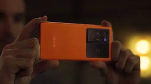 This is for the base variant that comes with 8gb of ram and 128gb of internal storage. Xn4yvsr Yr Asm