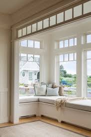 Beach Pretty House Tours A Coastal Retreat In Jamestown Rhode Island In 2020 Beach House Interior Pretty House Home