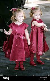 KARA HOFFMAN & SHELBY HOFFMAN LEMONY SNICKETS A SERIES OF U CINERAMA DOME  HOLLYWOOD LOS ANGELES USA 12 December Stock Photo - Alamy